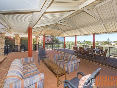 24 Starrs Road, Quinns Rocks WA 6030