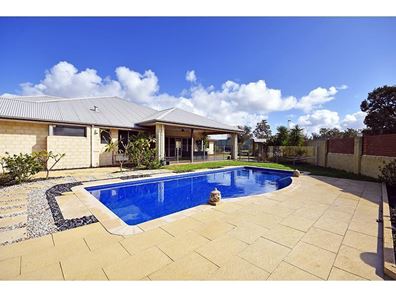 8 Fewson Turn, Ellenbrook WA 6069