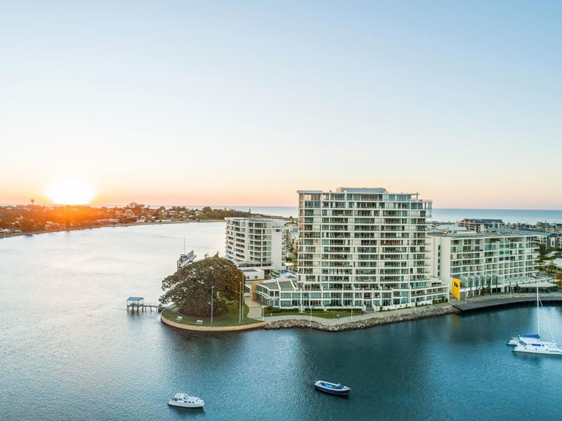 902/3 Marco Polo Drive, Mandurah WA 6210