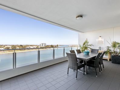 902/3 Marco Polo Drive, Mandurah WA 6210