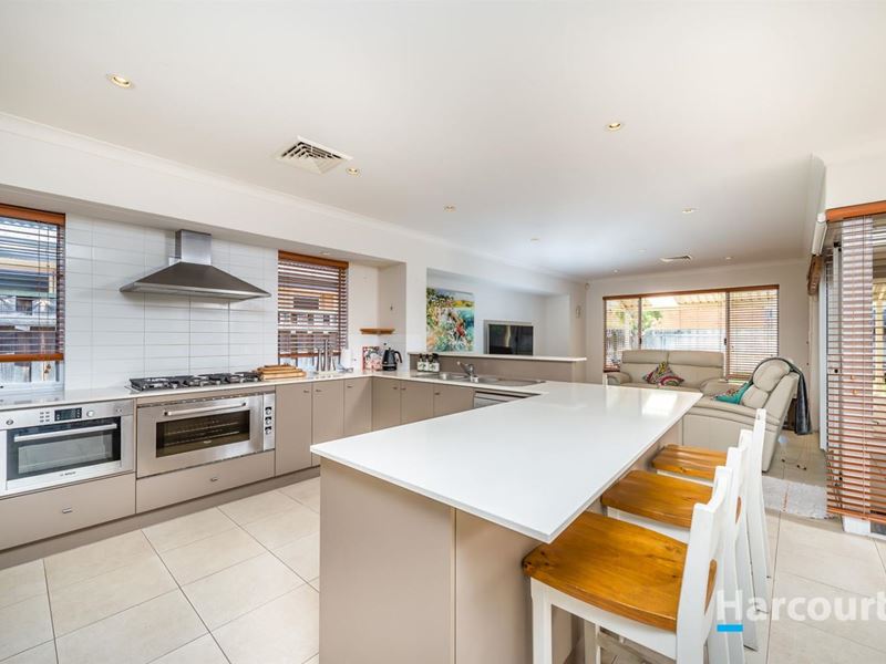 67 Weymouth Boulevard, Quinns Rocks WA 6030