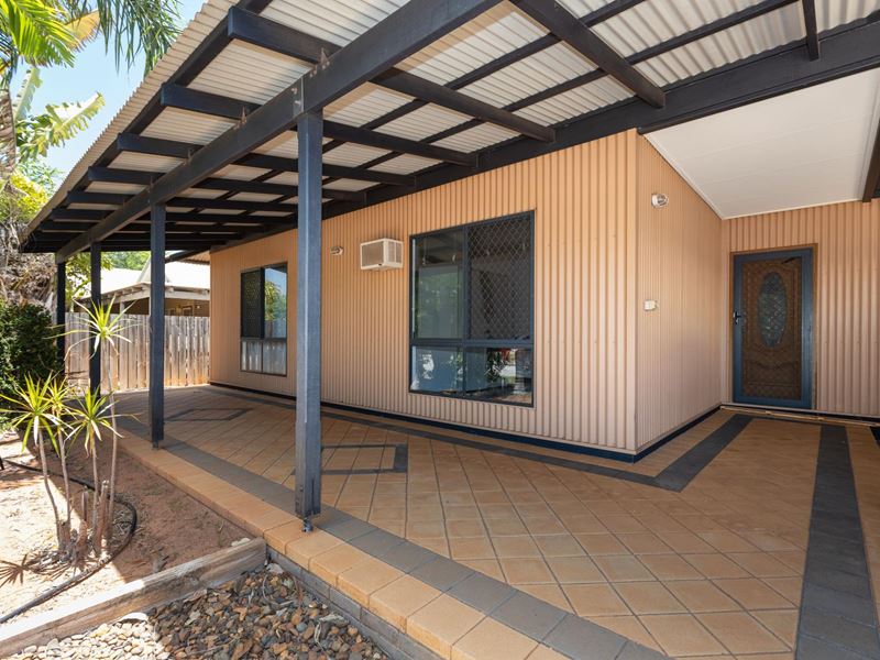 33 Bowerbird Loop, Djugun