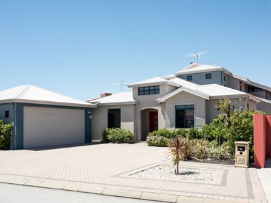 22 Rialto Place, Halls Head WA 6210