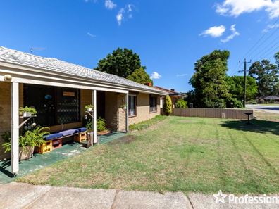 49 Townley St, Armadale WA 6112