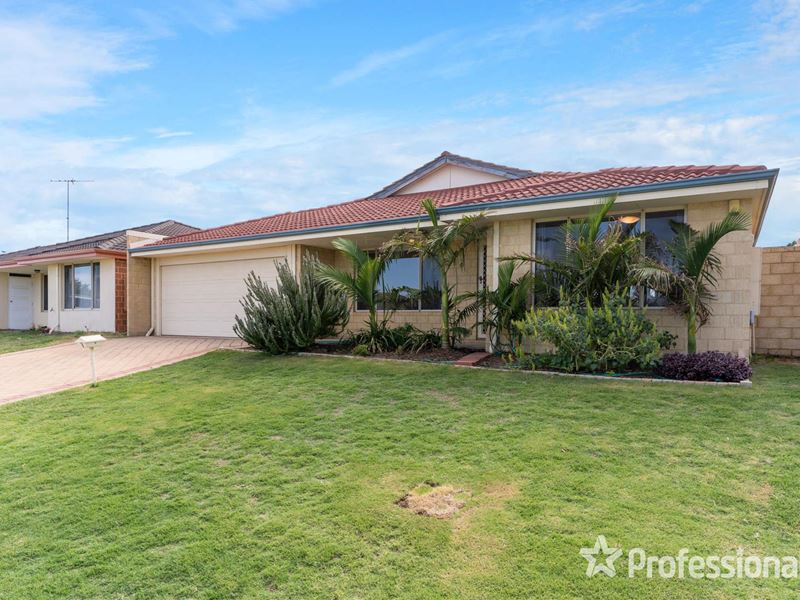 8 Gidgi Way, Wanneroo WA 6065