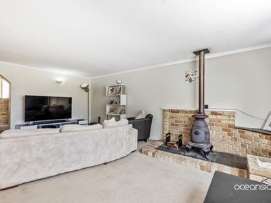 41 Glenbank Crescent, Kallaroo WA 6025