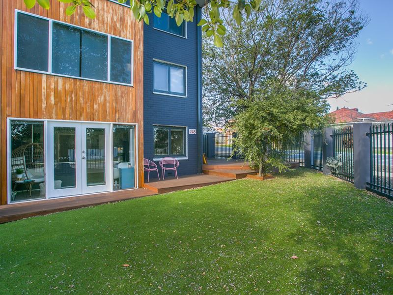 1/248 Labouchere Road, Como