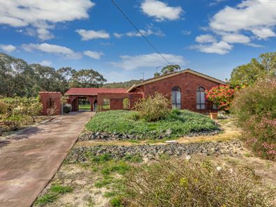74 Walters Road, Byford WA 6122