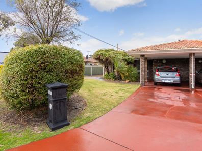 40A Elvington Way, Thornlie WA 6108