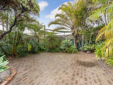 40A Elvington Way, Thornlie WA 6108