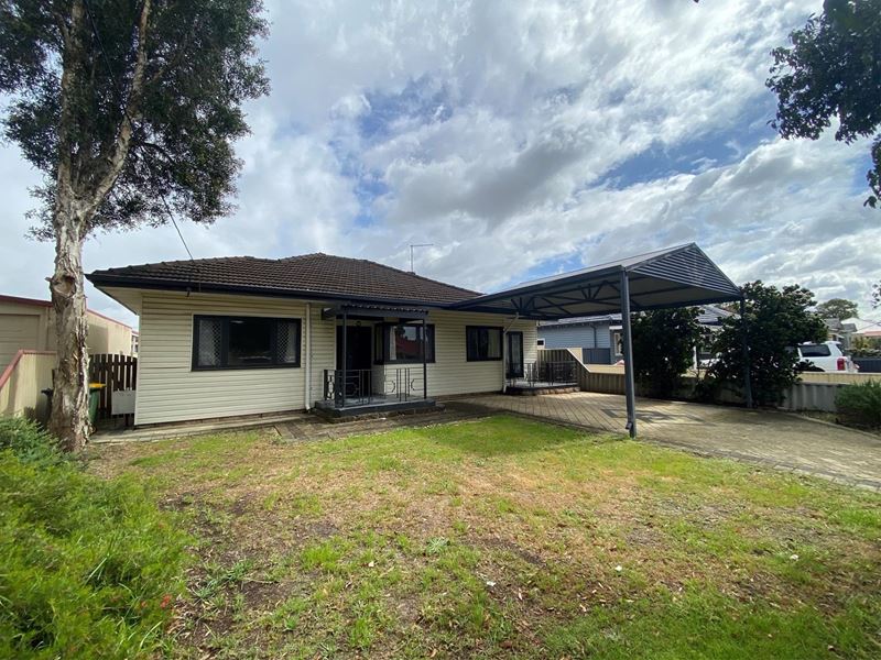 10 O'Neile Parade, Redcliffe WA 6104