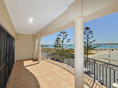 21 Breakwater Parade, Mandurah WA 6210
