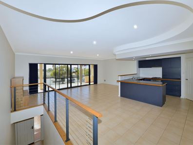 21 Breakwater Parade, Mandurah WA 6210