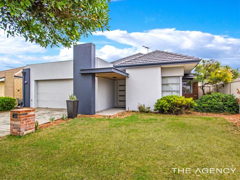 17 Melilla Terrace, Secret Harbour WA 6173