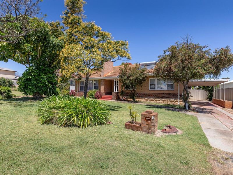 5 Kelsall Crescent, Manning