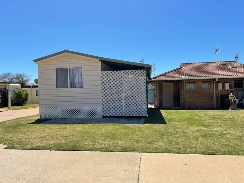 21/123 Point Leander Drive, Port Denison
