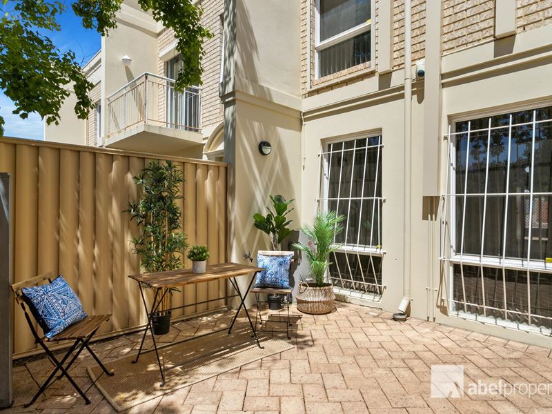 4/28 Oak Lane, West Perth