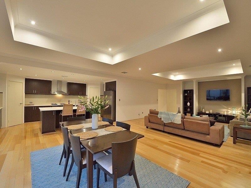 6 Twilight Ridge, Secret Harbour