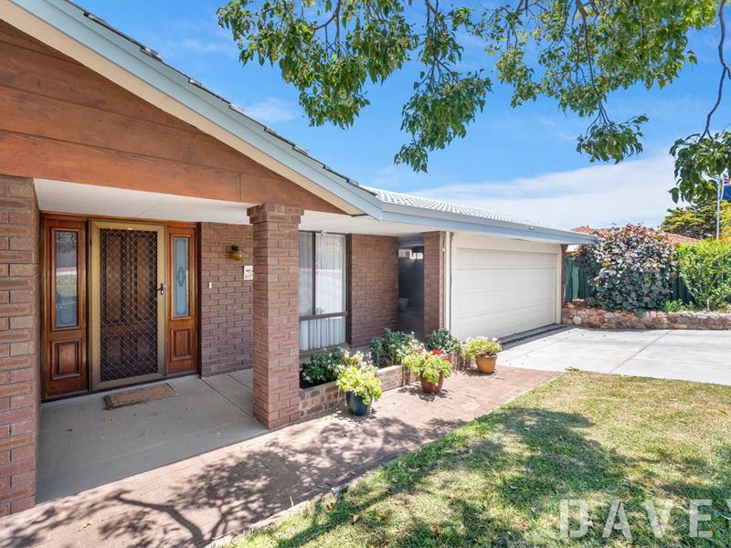 17 Sillmon Way, Duncraig