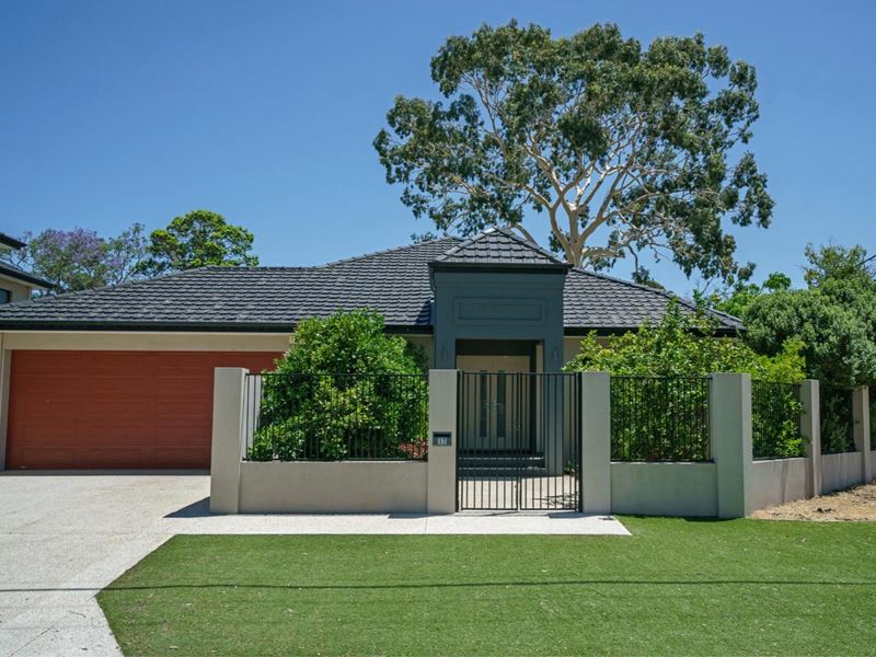 17 Ochiltree Way, Kardinya