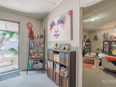 2A Rigel Street, Mandurah WA 6210