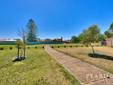 26 Direction Place, Morley WA 6062