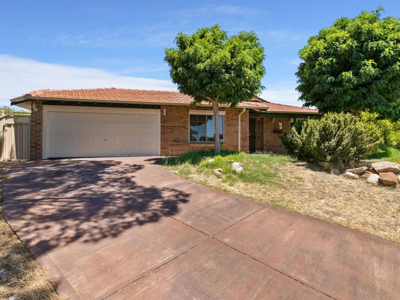 5 Knollwood Court, Ballajura