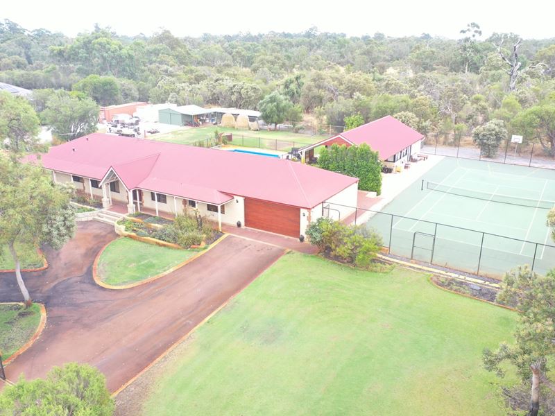 146 Old Dairy Court, Oakford