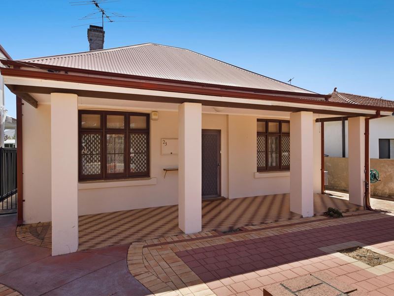 23 Commonwealth Avenue, North Perth