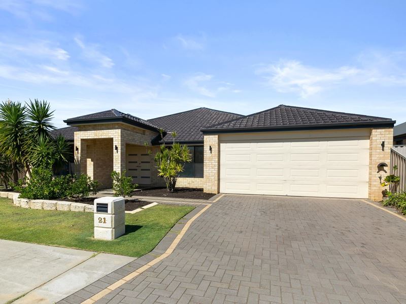 21 Salerno App, Piara Waters WA 6112