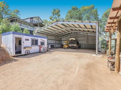 593 Brookton Highway, Roleystone WA 6111