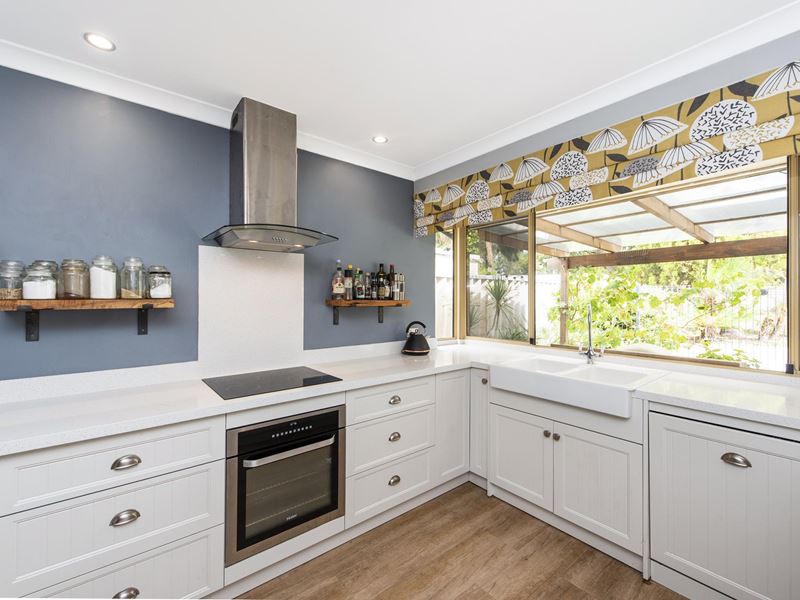 16 Brigadoon Place, Cooloongup
