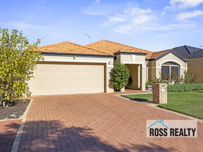 48 The Lakes Boulevard, Jandakot WA 6164