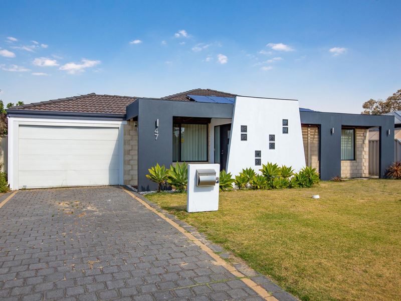 47 Brand Avenue, Usher
