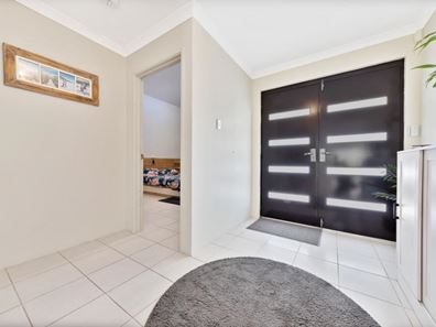 10 Remembrance Drive, Baldivis WA 6171