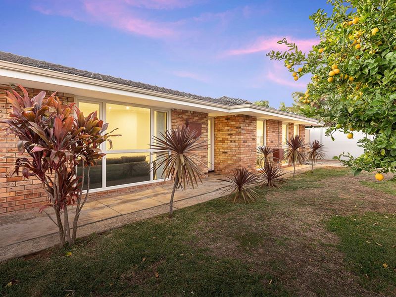 30 Shelley Way, Lake Coogee
