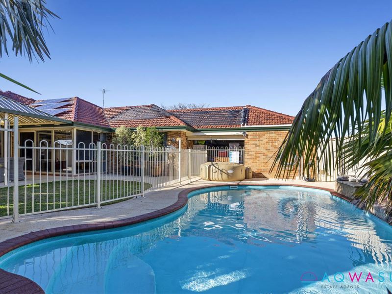 27 Salamanca Parkway, Port Kennedy WA 6172