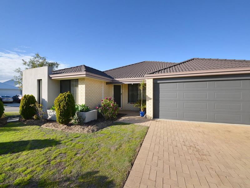 8 Pomona Way, Clarkson WA 6030