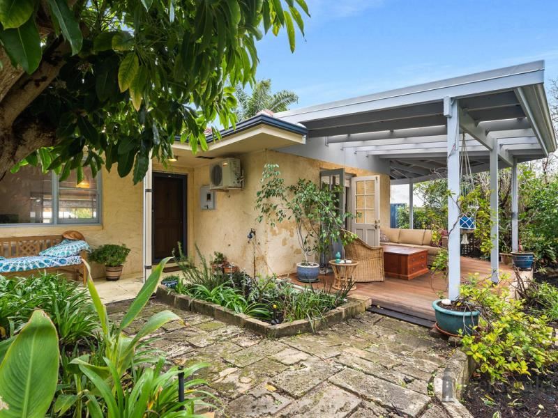 11 Dearle Street, Hamilton Hill