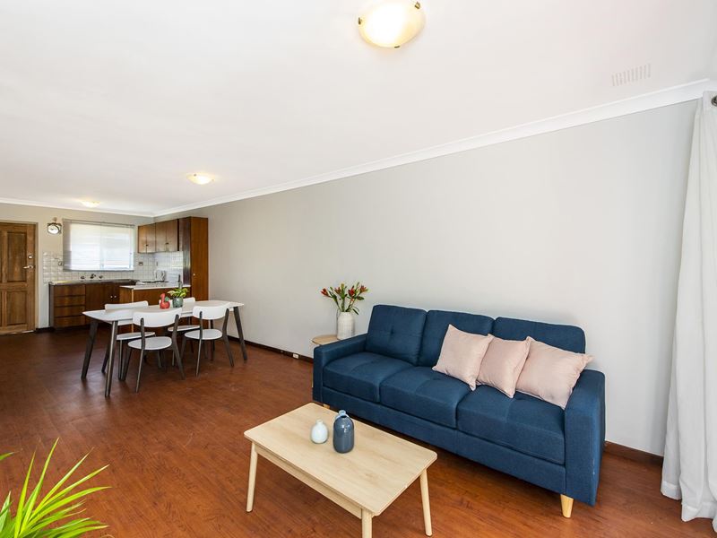23/4 Minchinson Street, Shoalwater