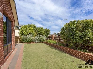 7 Dove Place, Wandina WA 6530