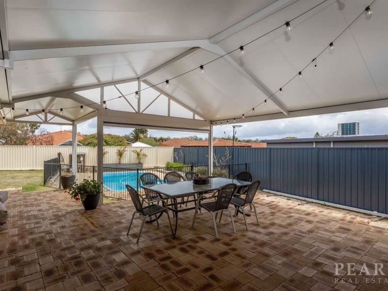 1 Lowana Court, Currambine