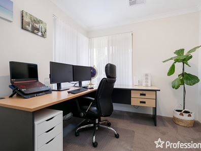 5 Glenrowan Place, Willetton WA 6155