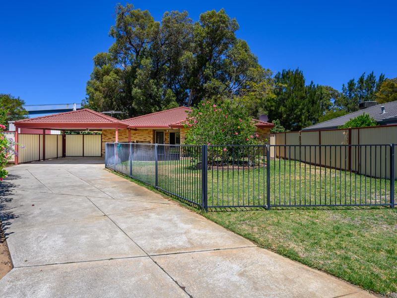 12 Canterbury Terrace, Meadow Springs WA 6210