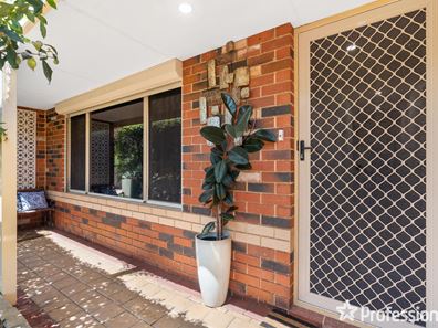 3 Belmont Close, Port Kennedy WA 6172