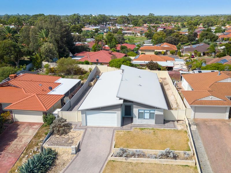 76 Cuthbertson drive, Cooloongup WA 6168