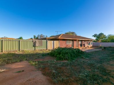 2 Beagle Place, South Hedland WA 6722