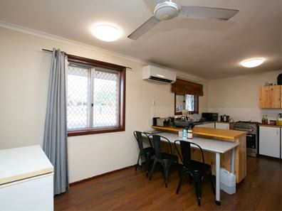 2 Beagle Place, South Hedland WA 6722