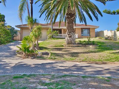 86 Safety Bay Road, Shoalwater WA 6169