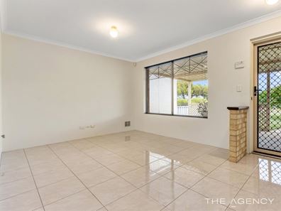 6 Jersey Way, Waikiki WA 6169